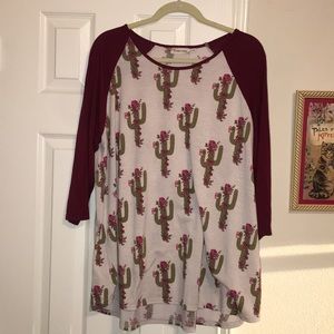 Size 2X cactus boutique top